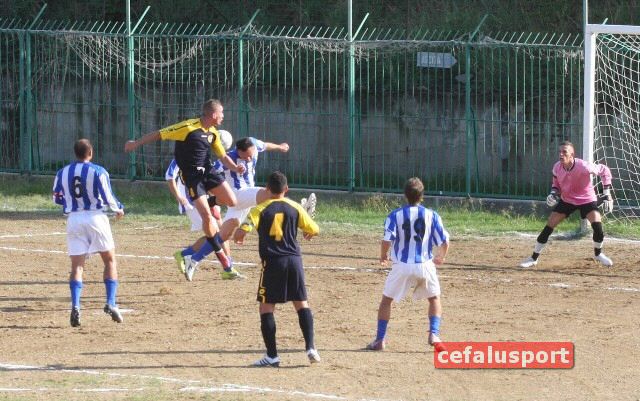 101017_Caltavut 093y_tn.jpg